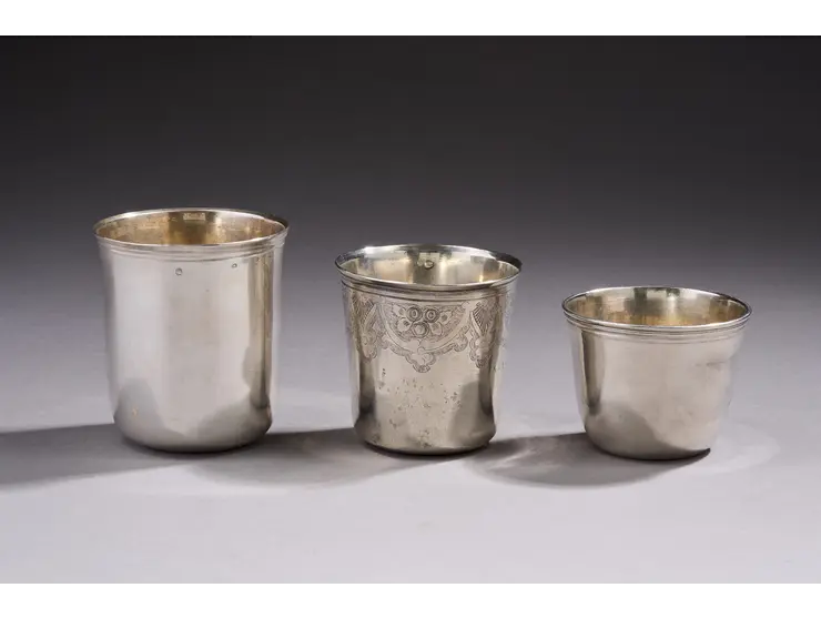 Ensemble de trois curons en argent.